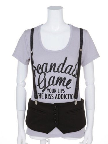 小背带起大作用 真假混搭都时髦