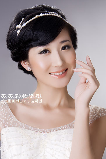 俏美人:4款雅致新娘妆(组图)