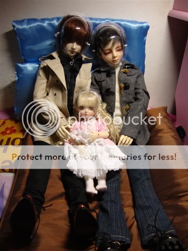 BJD(相当于SD娃娃)故事(有点腐女视角)