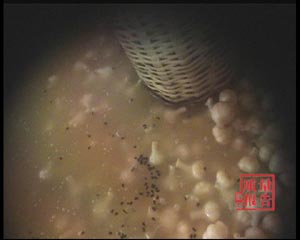 三鹿算什么?看过这个你还有吃的欲望吗