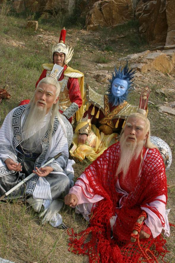 爆笑古装剧造型,喷饭啊(70多P,第二页有)
