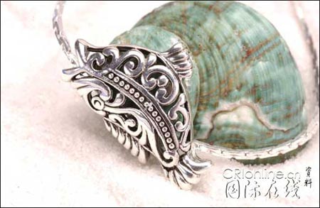 项链的极致诱惑