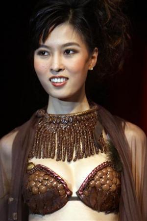 世界12大千奇百怪的内衣。