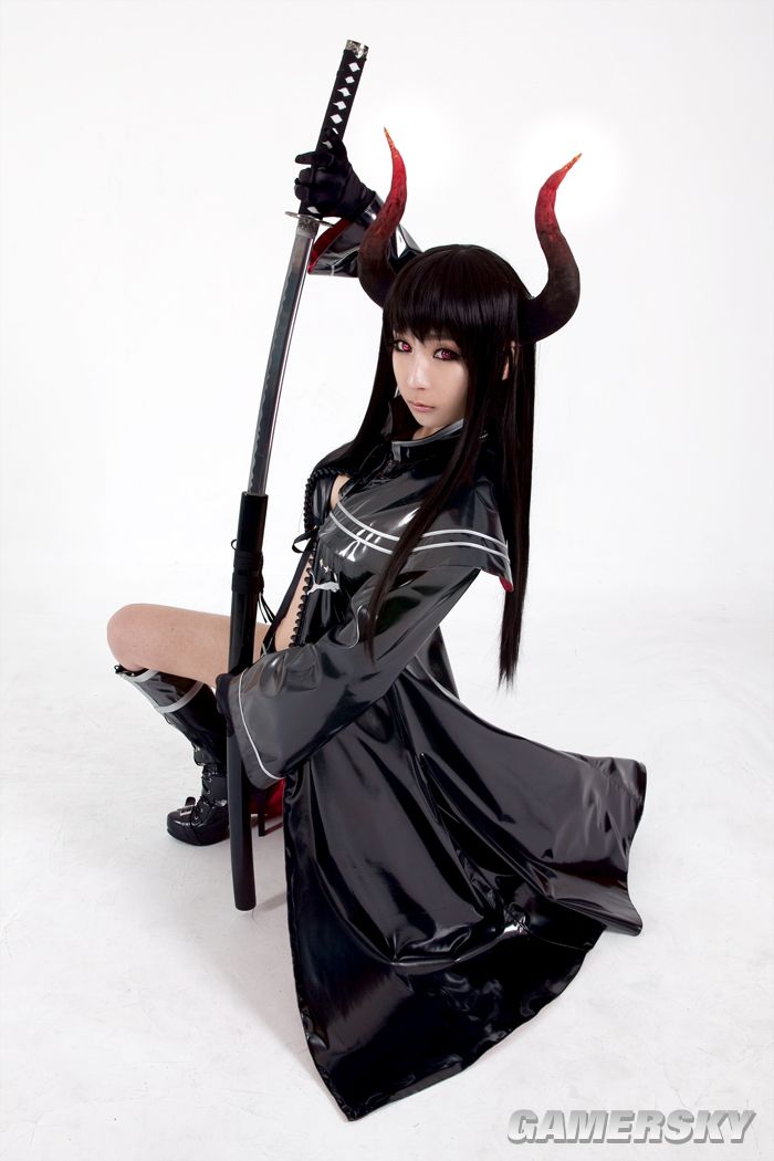 强势三人组韩国coser《黑岩射手》经典演绎