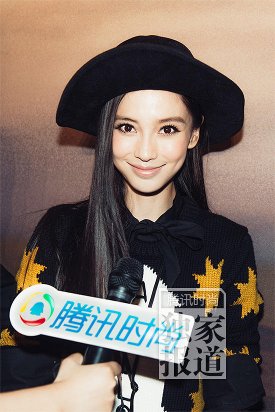 Angelababy穿上“阿波罗13”登陆Coach秀场