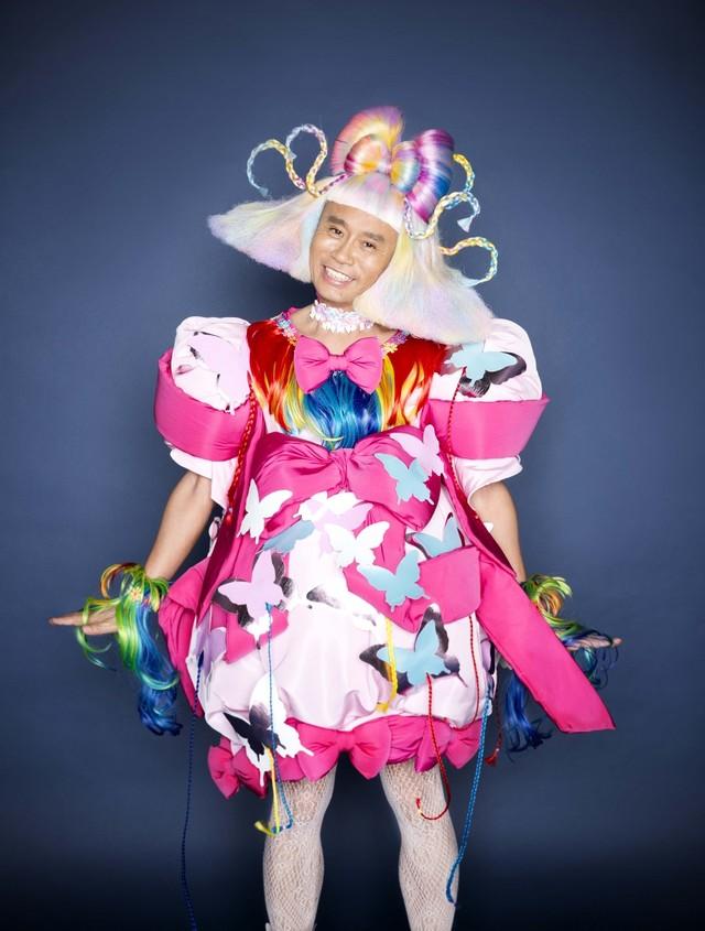 搞笑艺人滨田雅功也来伪娘!偶像出道