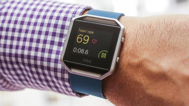 Fitbit Blaze体验:功能丰富但造型一般