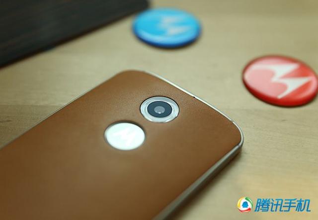 Moto X行货版评测:最好的设计回来了!