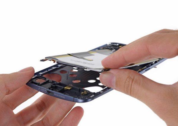 谷歌Nexus 6拆解报告出炉 揭秘内部芯片