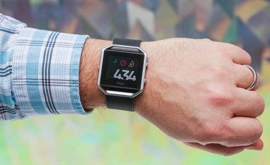 Fitbit Blaze智能手表体验:有些丑但实用