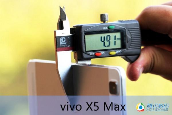 OPPO R5和vivo X5Max拆解对比:做薄思路相似