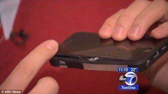 国外用户iPhone 5c在口袋中爆炸 伤及大腿