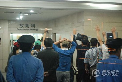 赵本山蛛网膜下腔少量出血 如再出血有生命危险