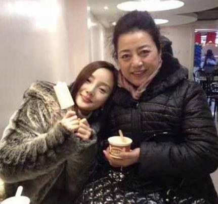 李小璐遭婆婆暗讽“太瘦” 婆媳关系不好?