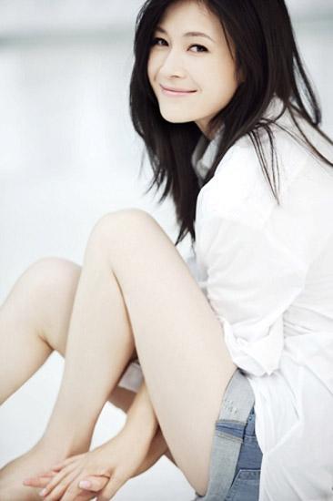 话剧《香水》全国巡演 童蕾成话剧时尚“作女”