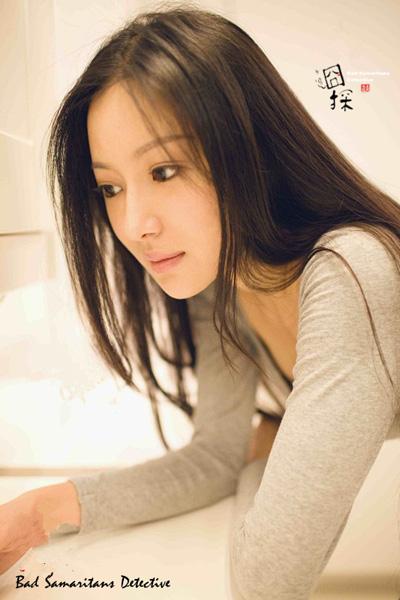 《暴走囧探》笑料连连 陈哈妮变身“白莲花”