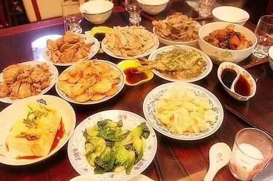 6个生活坏习惯,会让女人满脸皱纹