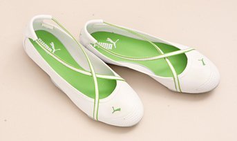 【已审】平底鞋热潮 甜美时尚风靡全球