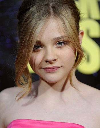 【已审】小童星科洛莫瑞兹的靓丽卷发