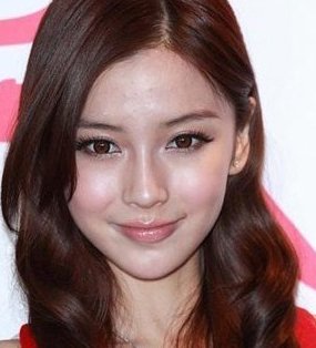 angelababy教你好人气桃花妆