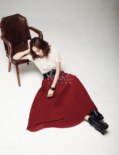 【已审】亮丽惹眼 初秋巧搭及踝长裙