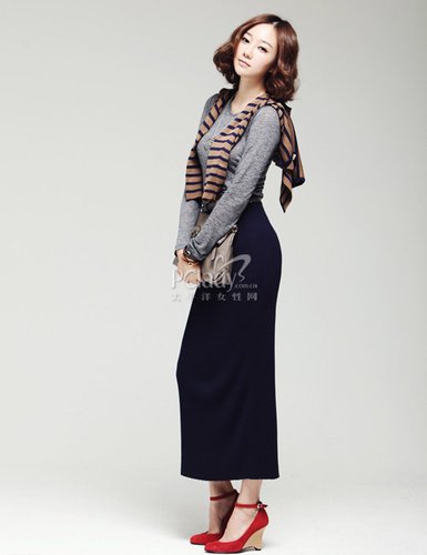 【已审】亮丽惹眼 初秋巧搭及踝长裙