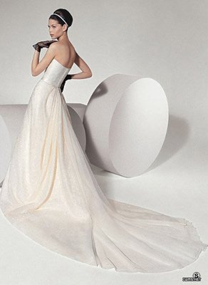 【已审】高洁典雅的象征,看看你喜欢哪件婚纱