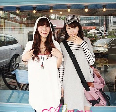 【已审】姐妹闺蜜情 甜美扮靓齐出游