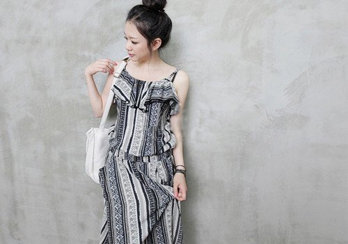 【已审】民族风连衣裙夏日火热抢眼