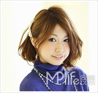 【已审】发饰巧缀2款发型锦上添花