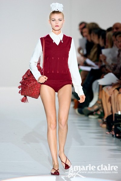 【已审】秀美腿 不断缩水的极限热裤