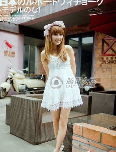 【已审】复古美女清纯装扮打造In潮流