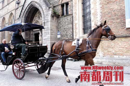 布鲁日:在马车上走入中世纪