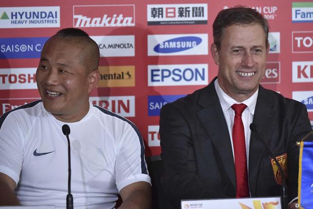 【深度】佩兰怎样征服足协和球员?