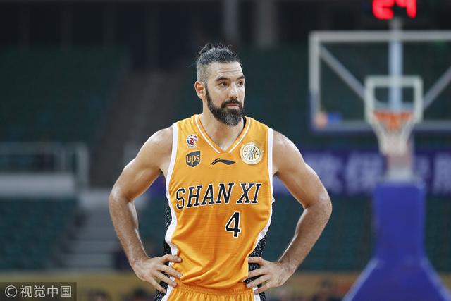 斯科拉:不在乎谁当老大 曾向姚明了解过CBA