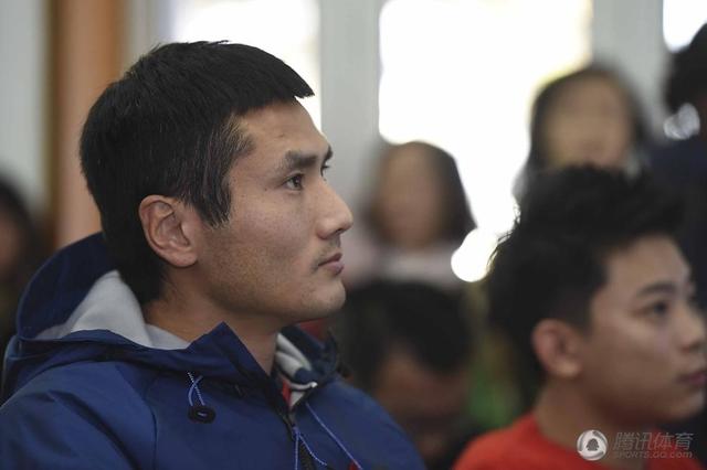 邵佳一:不退役因想为国安夺冠 和恒大有差距