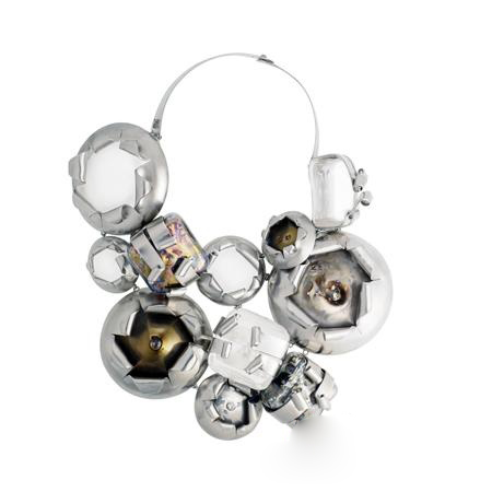 年末奢侈珠宝首饰一览