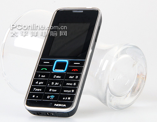 诺基亚3500 Classic真机图赏:最佳千元级直板手机
