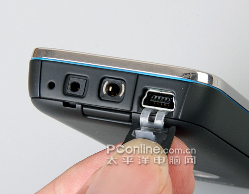 诺基亚3500 Classic真机图赏:最佳千元级直板手机