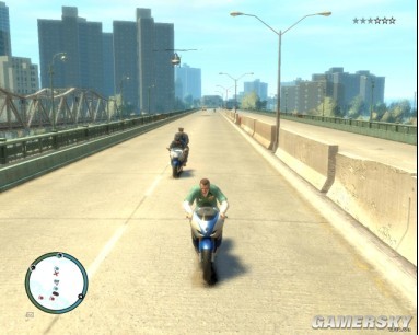 《侠盗猎车手GTA4》警车变摩托车MOD