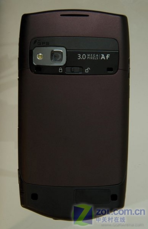 1G内存GPS导航指纹识别 HTC P6500发布