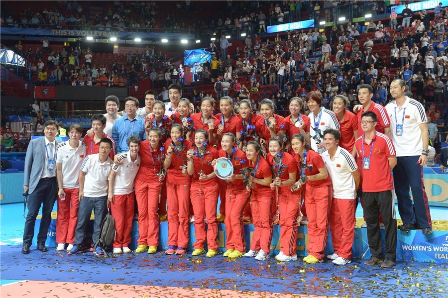 世锦赛中国女排1-3惜败 美国首夺三大赛冠军