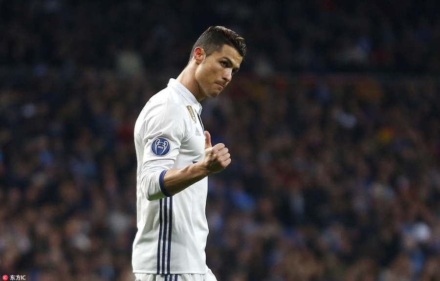 欧冠-C罗送助攻铁腰世界波 皇马3-1逆转那不勒斯