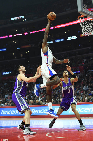 快船轻取国王拿下西部第4 乔丹18+17保罗17+5+9