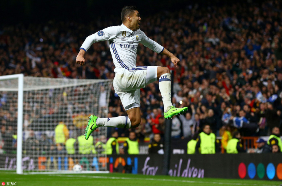 欧冠-C罗送助攻铁腰世界波 皇马3-1逆转那不勒斯