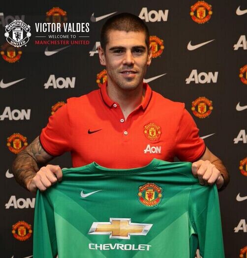 官方:巴尔德斯加盟曼联,签约18个月