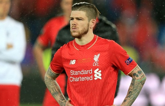 利物浦阵中一人成千夫所指 球迷:他是内鬼