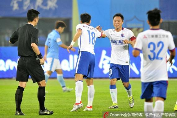 足协杯-高迪建功申花1-0 总分5-0淘汰权健进4强