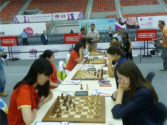 国象奥赛中国女队胜俄罗斯 时隔12年再夺冠