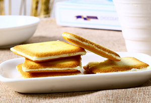 海淘精选:55闪淘 限时秒杀:白色恋人 白巧克力夹心饼干 12枚49元包邮